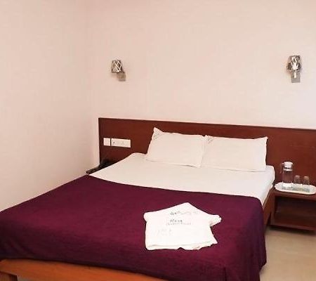Nest Guest House Пондичерри Экстерьер фото